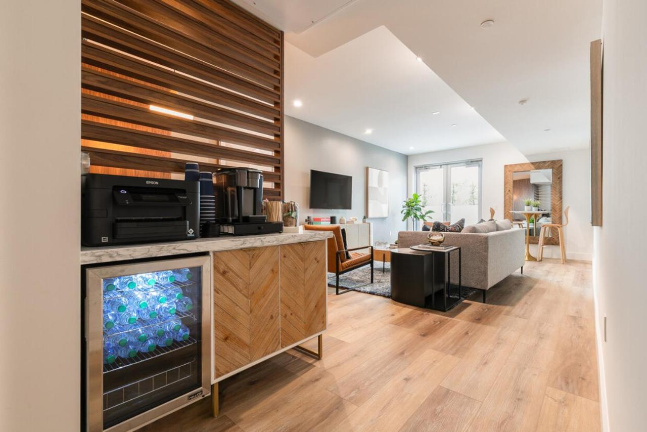 Hollywood 2br W Gym Pool Nr Lax-1036 * Los Angeles