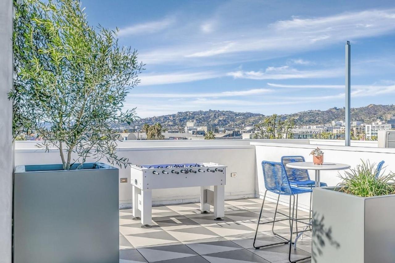 Hollywood 2br W Gym Pool Nr Lax-1036