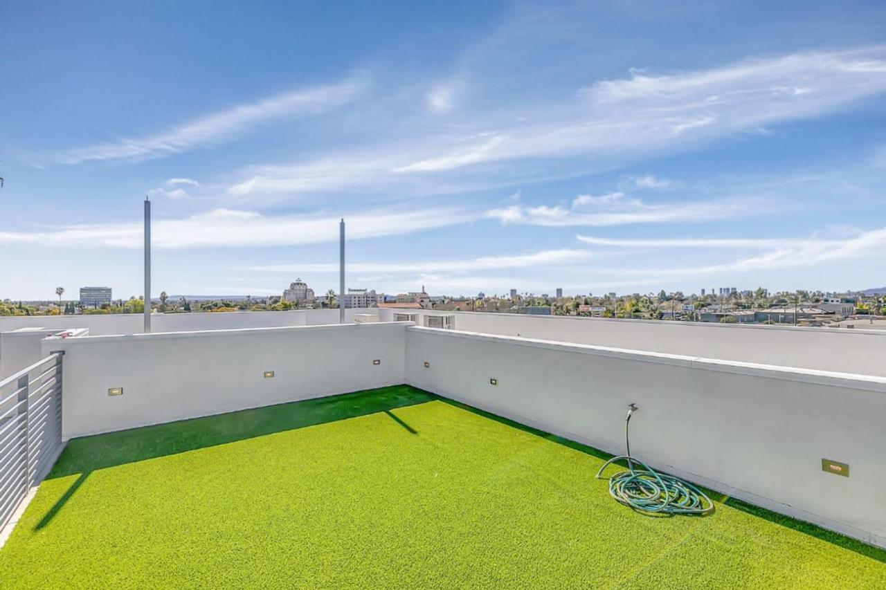 Hollywood 2br W Gym Pool Nr Lax-1036 Los Angeles